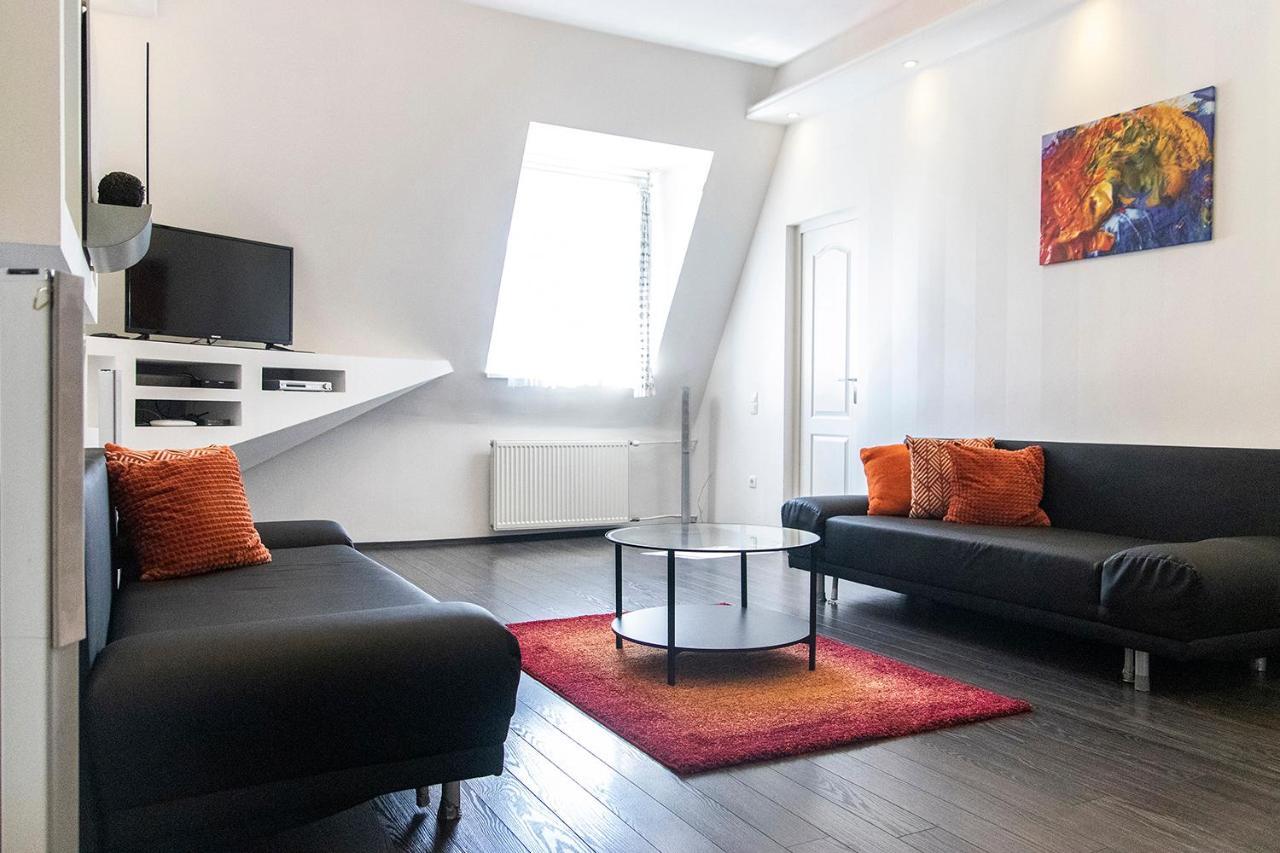 Helena Apartment With View On St. Stephan'S Basilica Βουδαπέστη Εξωτερικό φωτογραφία