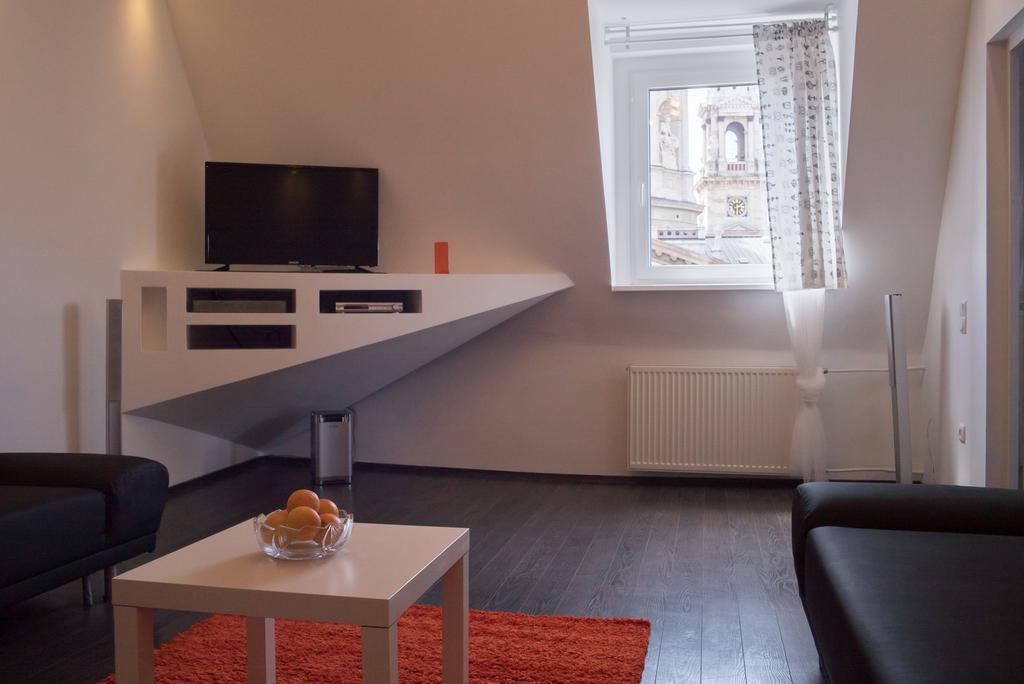 Helena Apartment With View On St. Stephan'S Basilica Βουδαπέστη Εξωτερικό φωτογραφία